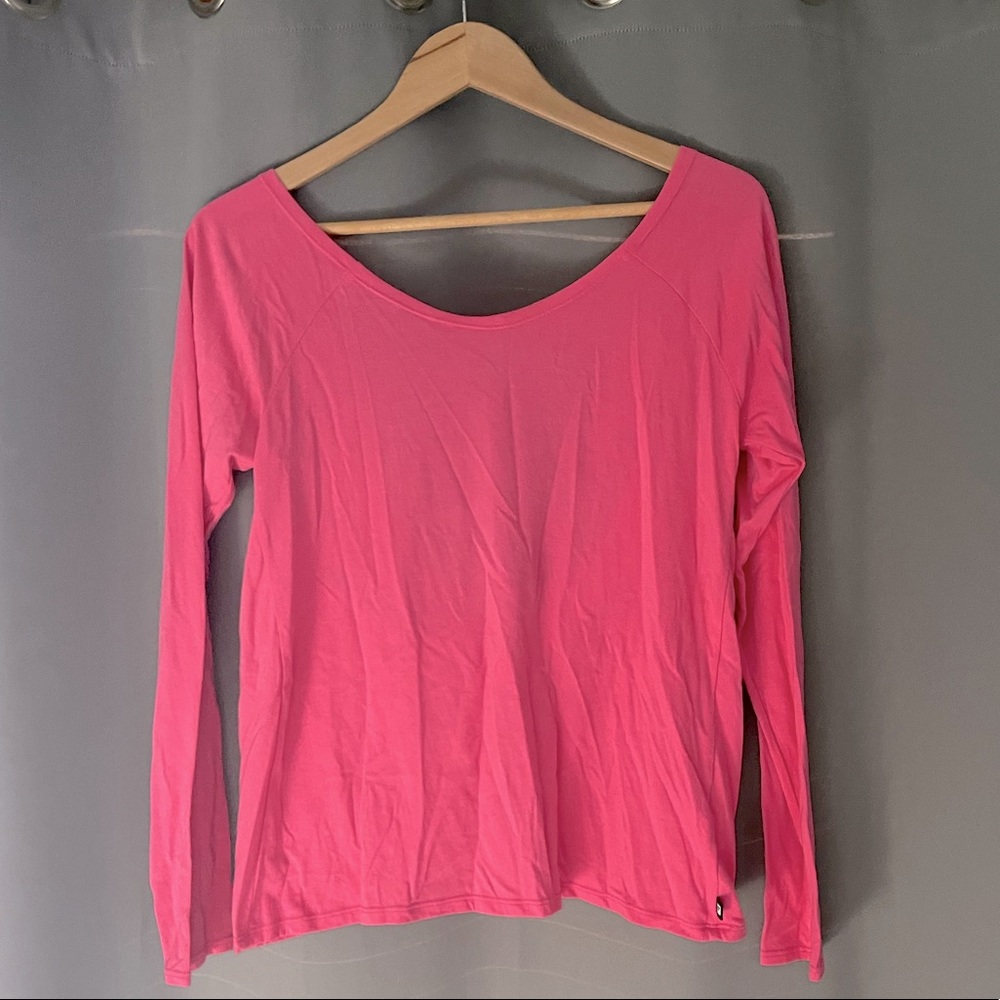 Fabletics twisted back sports top